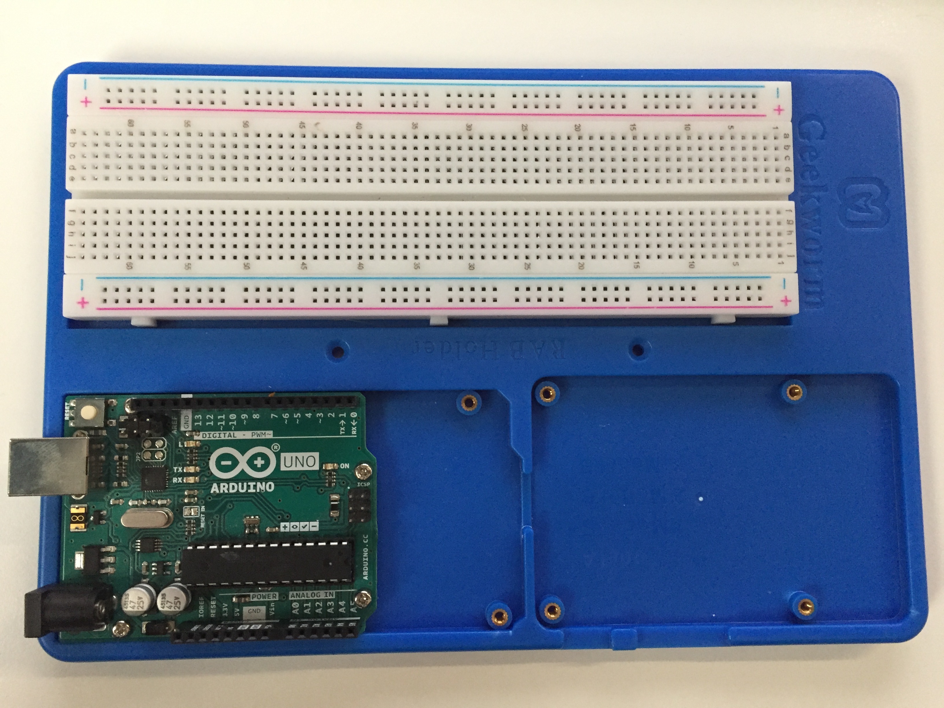 2. A tour of Ardiuno Uno and the solderless breadboard — BE/EE/MedE 189 a  documentation